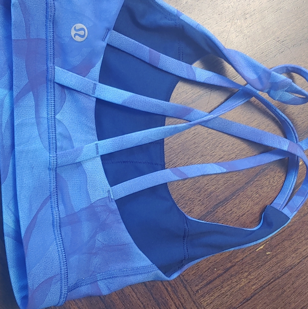 Lululemon bra